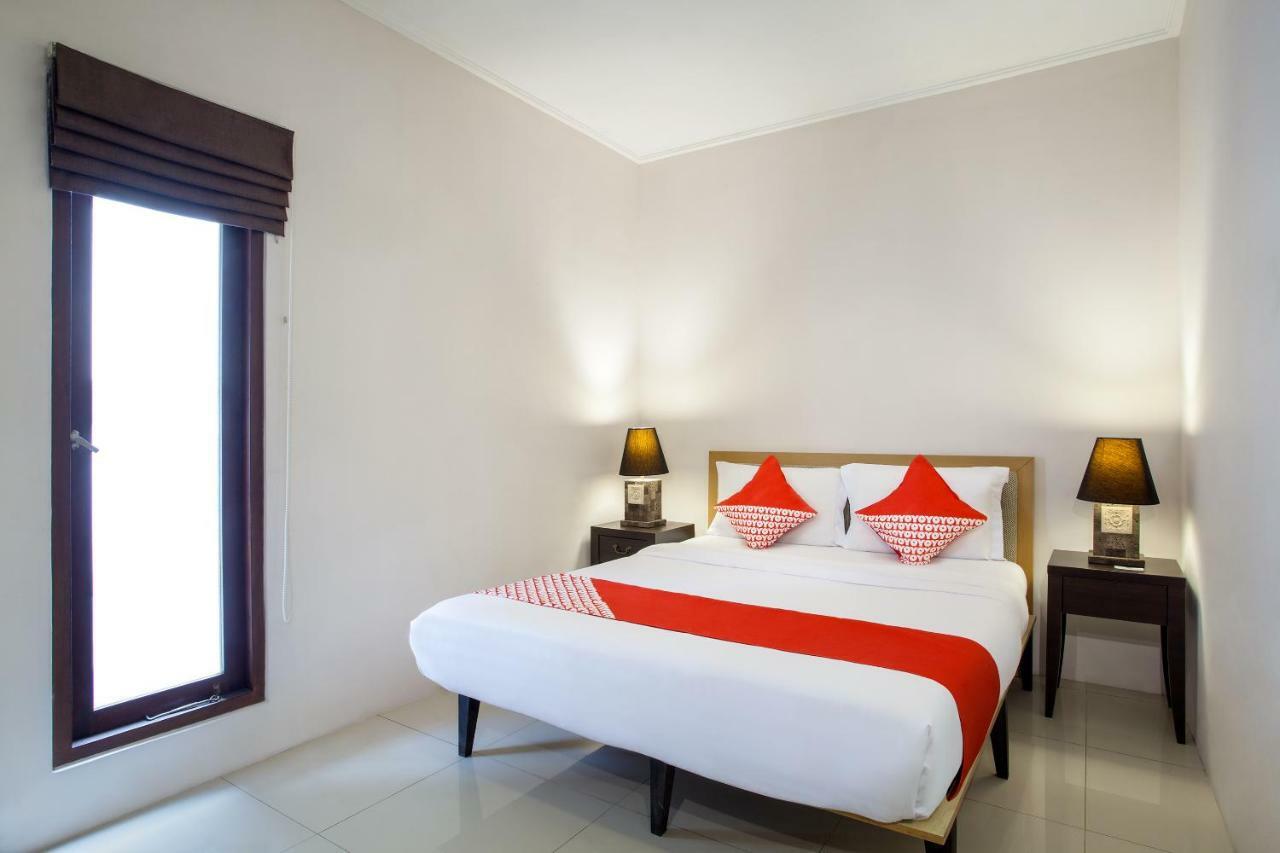 Oyo 107 Kusuma Kemang Suite Jakarta Kültér fotó