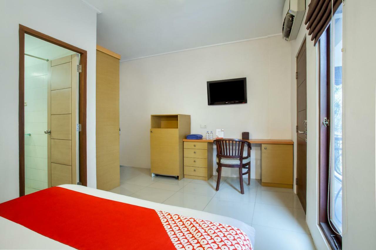 Oyo 107 Kusuma Kemang Suite Jakarta Kültér fotó