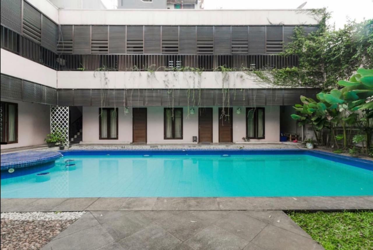 Oyo 107 Kusuma Kemang Suite Jakarta Kültér fotó