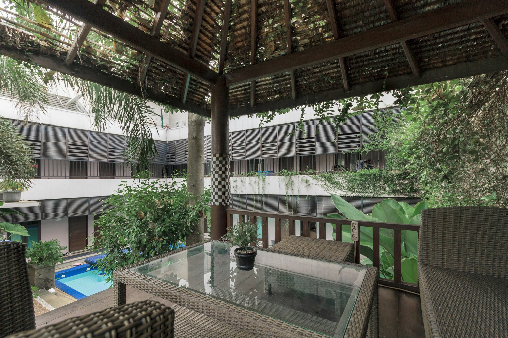 Oyo 107 Kusuma Kemang Suite Jakarta Kültér fotó