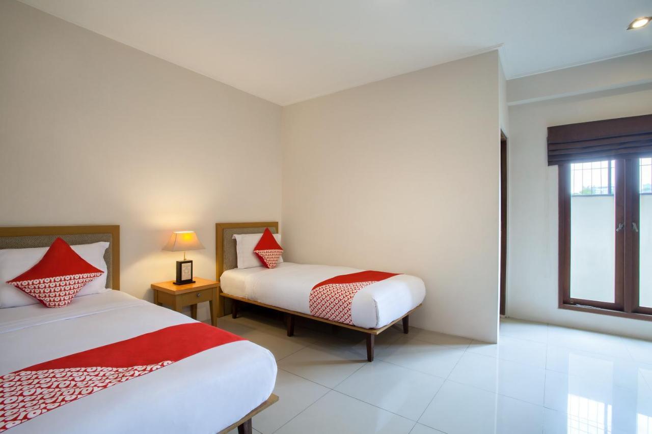 Oyo 107 Kusuma Kemang Suite Jakarta Kültér fotó